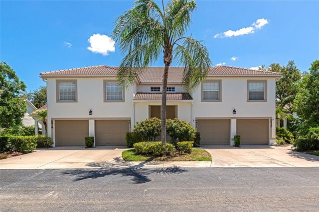 6835 FAIRVIEW TERRACE 6835, Bradenton, FL 34203