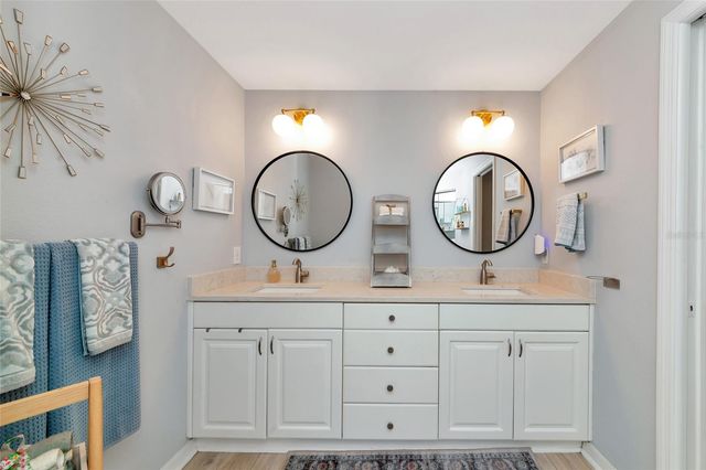 6835 FAIRVIEW TERRACE 6835, Bradenton, FL 34203