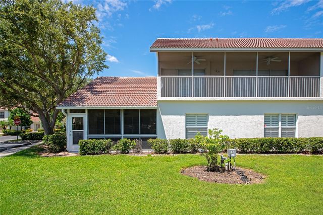 6835 FAIRVIEW TERRACE 6835, Bradenton, FL 34203