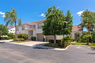 6835 FAIRVIEW TERRACE 6835, Bradenton, FL 34203