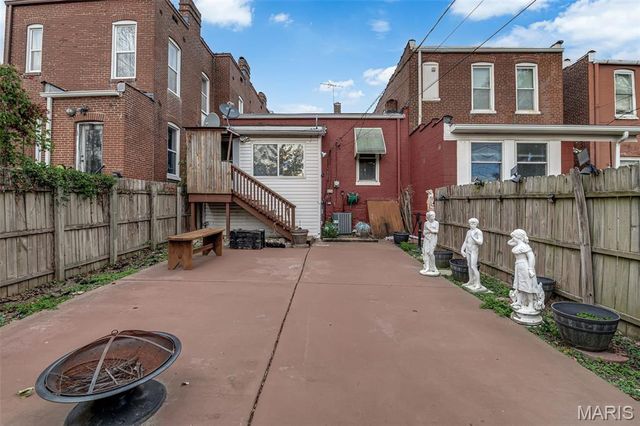 3436 Chippewa Street, St Louis, MO 63118