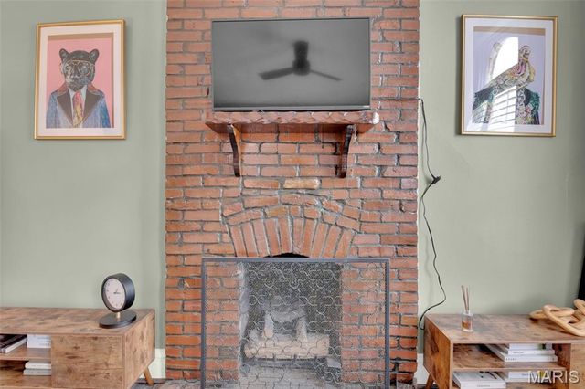 3436 Chippewa Street, St Louis, MO 63118