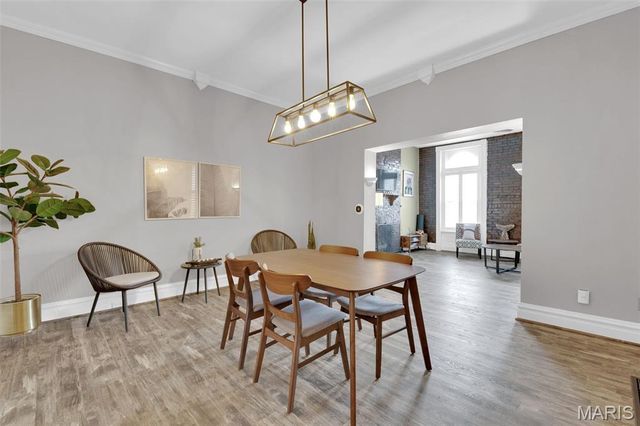 3436 Chippewa Street, St Louis, MO 63118