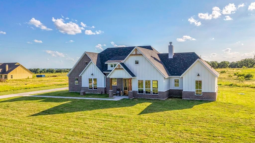 3171-A Pear Orchard Road, Granbury, TX 76048