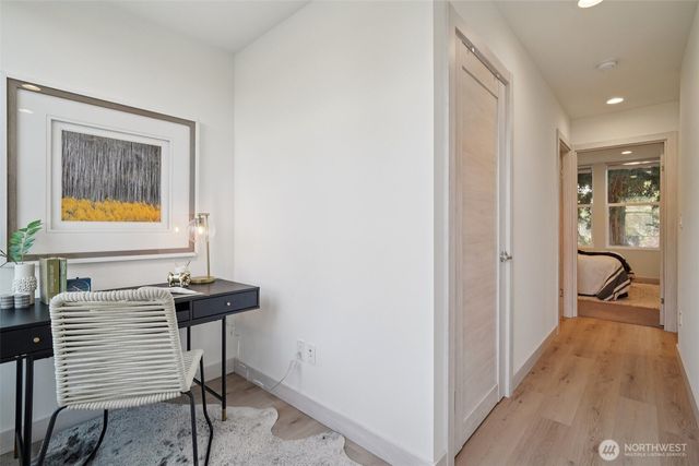 7207 12th Avenue NE, Seattle, WA 98115