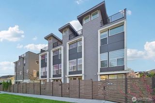 7207 12th Avenue NE, Seattle, WA 98115