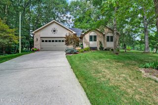 37 Clinebrook Drive, Crossville, TN 38558