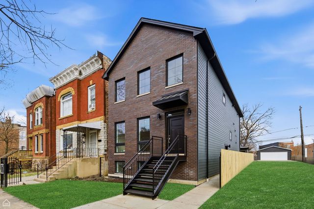 2832 W Wilcox Street, Chicago, IL 60612