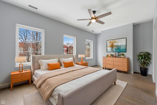 2832 W Wilcox Street, Chicago, IL 60612