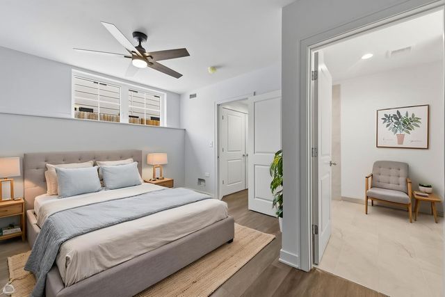 2832 W Wilcox Street, Chicago, IL 60612