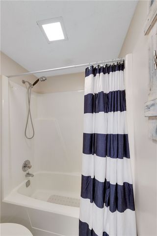 103 Harbor Lights Drive, Salem, SC 29676