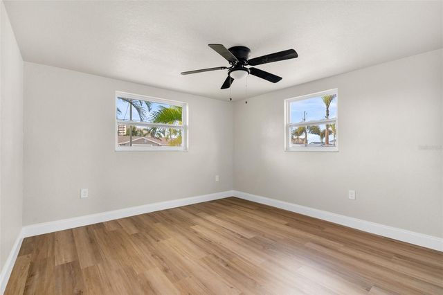 13804 VICTOR AVENUE, Hudson, FL 34667