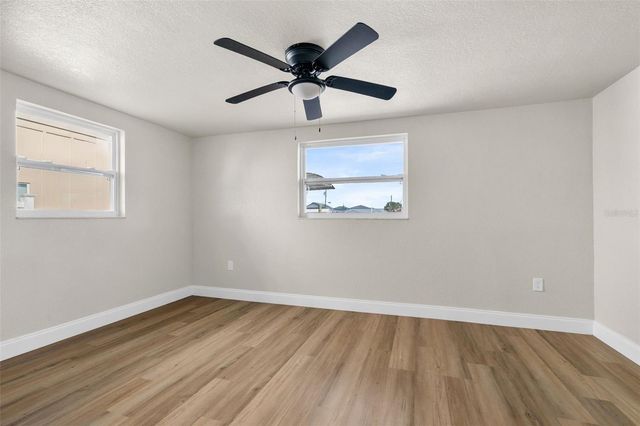 13804 VICTOR AVENUE, Hudson, FL 34667