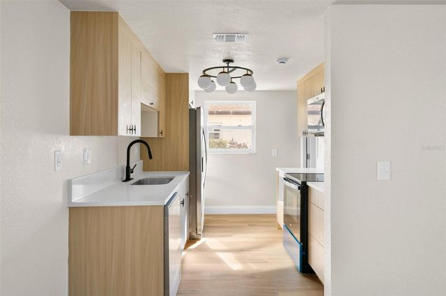 13804 VICTOR AVENUE, Hudson, FL 34667