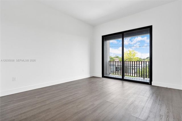 440 E 16th St 436, Hialeah, FL 33010