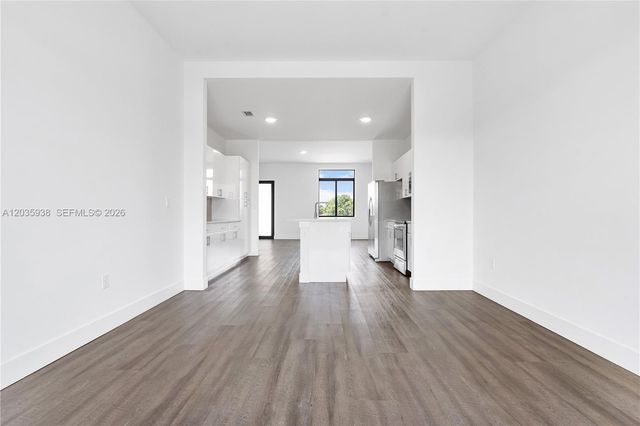 440 E 16th St 436, Hialeah, FL 33010