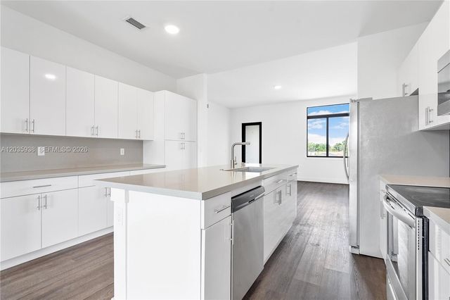 440 E 16th St 436, Hialeah, FL 33010