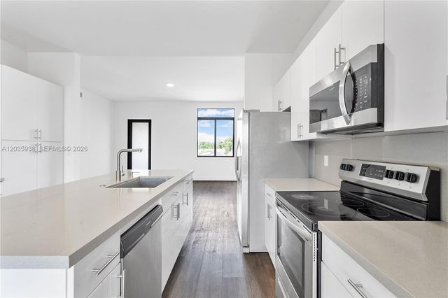 440 E 16th St 436, Hialeah, FL 33010