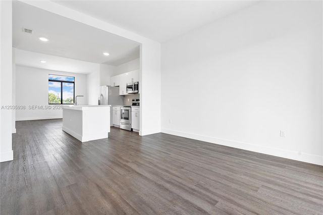 440 E 16th St 436, Hialeah, FL 33010