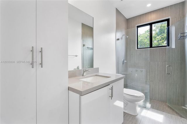 440 E 16th St 436, Hialeah, FL 33010