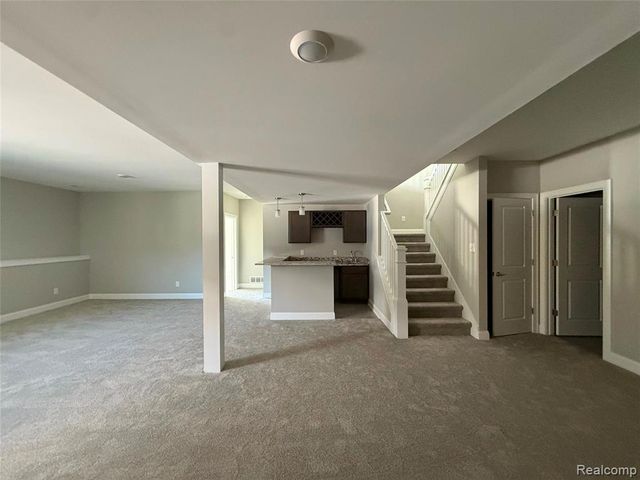 269 Canyon Creek Court 51, Howell, MI 48843