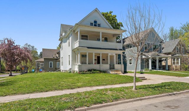 2703 Humboldt Avenue N, Minneapolis, MN 55411