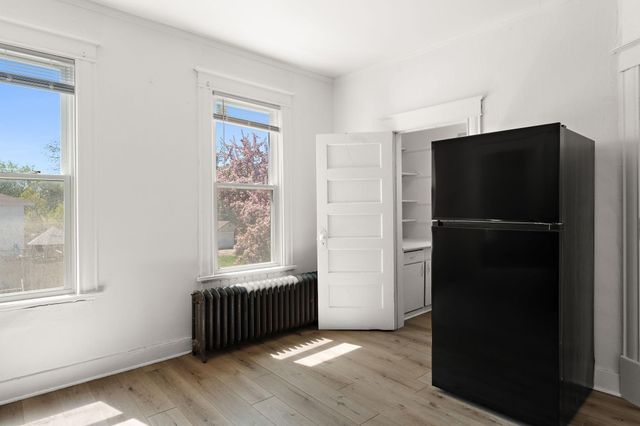 2703 Humboldt Avenue N, Minneapolis, MN 55411