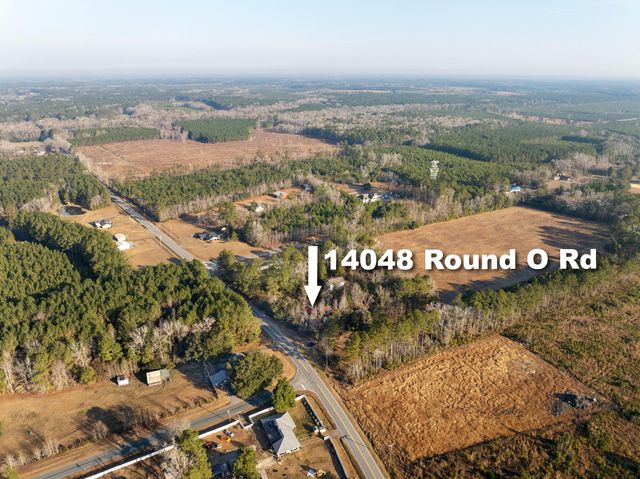 14048 Round O Road, Round O, SC 29474