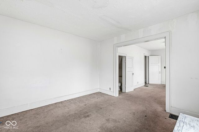 630 N Gladstone Avenue N, Indianapolis, IN 46201