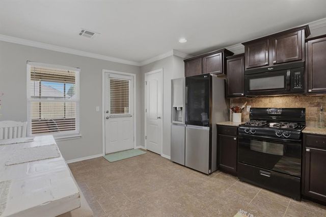 2404 NW 194th Street, Edmond, OK 73012