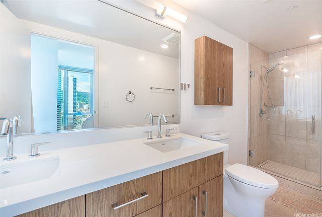 629 Keeaumoku Street 2511, Honolulu, HI 96814