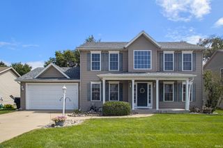 424 Shepherds Cove Drive, Osceola, IN 46561