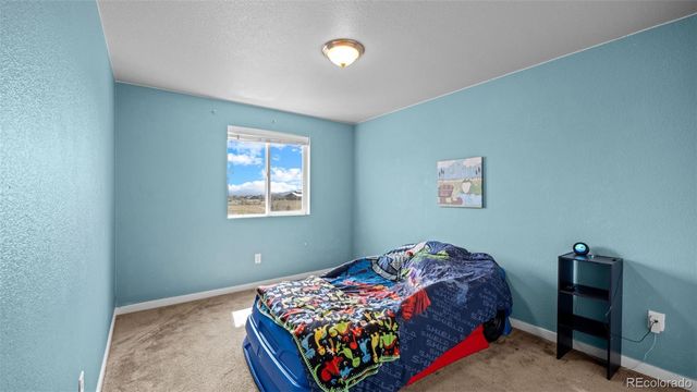 7316 Rim Bluff Lane, Colorado Springs, CO 80927