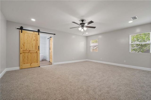 6517 Creekwood Court, Mobile, AL 36695