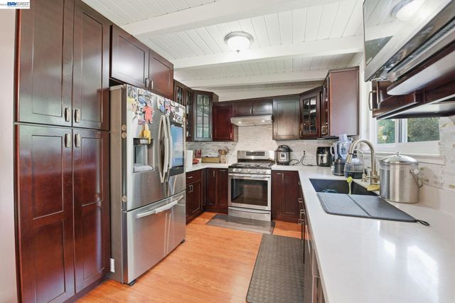 38467 Timpanogas Circle, Fremont, CA 94536