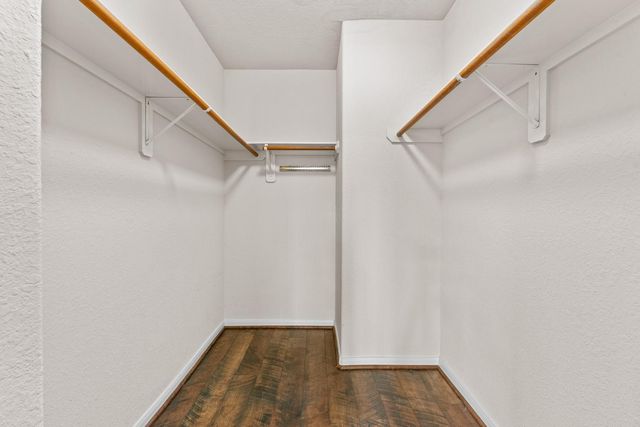 1926 Herringbone Drive, Houston, TX 77489