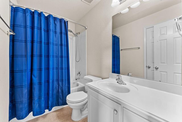 1926 Herringbone Drive, Houston, TX 77489