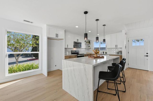 3621 Vista Campana S Unit 52, Oceanside, CA 92057