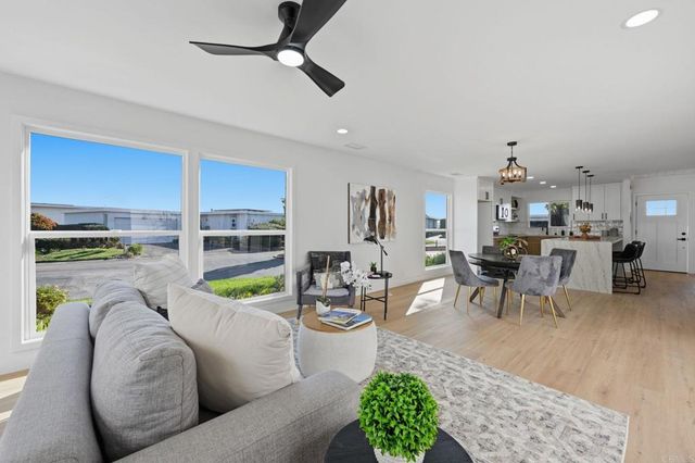 3621 Vista Campana S Unit 52, Oceanside, CA 92057