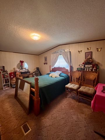3249 Pea Ridge Rd, Liberty, TN 37095