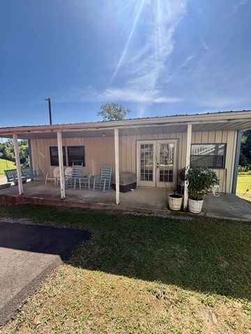 3249 Pea Ridge Rd, Liberty, TN 37095