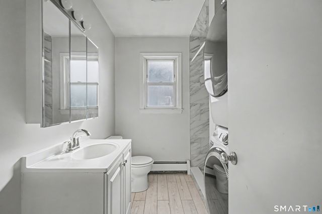 42 Pine Street, Hamden, CT 06514