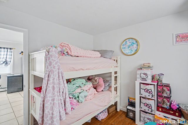 42 Pine Street, Hamden, CT 06514