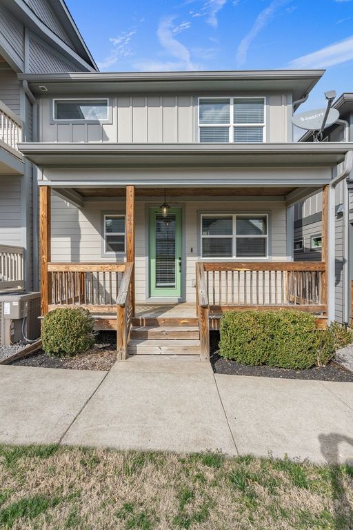 214 Croleywood Ln, Nashville, TN 37209