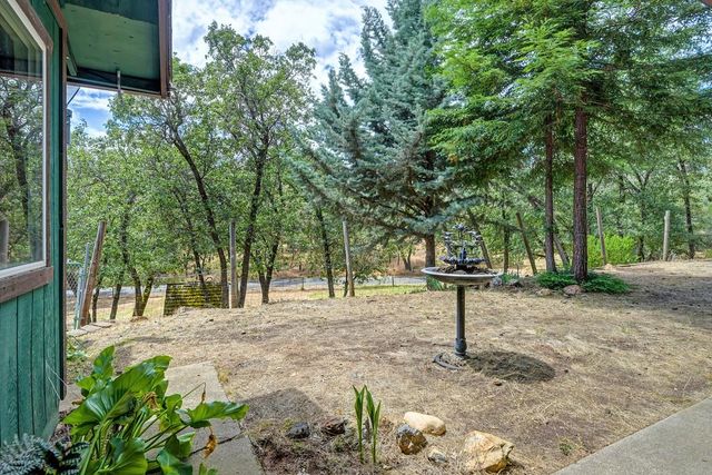 610 Clipper Heights Pl, Auburn, CA 95603