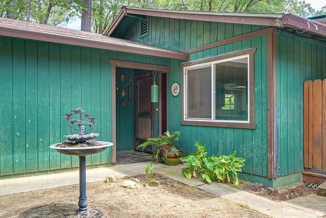 610 Clipper Heights Pl, Auburn, CA 95603