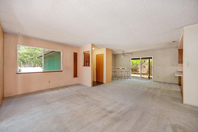 610 Clipper Heights Pl, Auburn, CA 95603