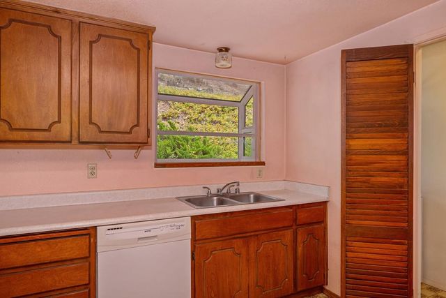 610 Clipper Heights Pl, Auburn, CA 95603