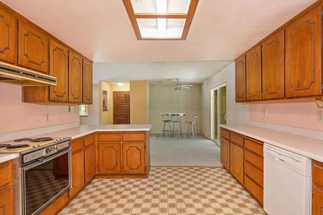 610 Clipper Heights Pl, Auburn, CA 95603