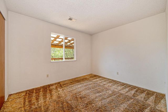 610 Clipper Heights Pl, Auburn, CA 95603